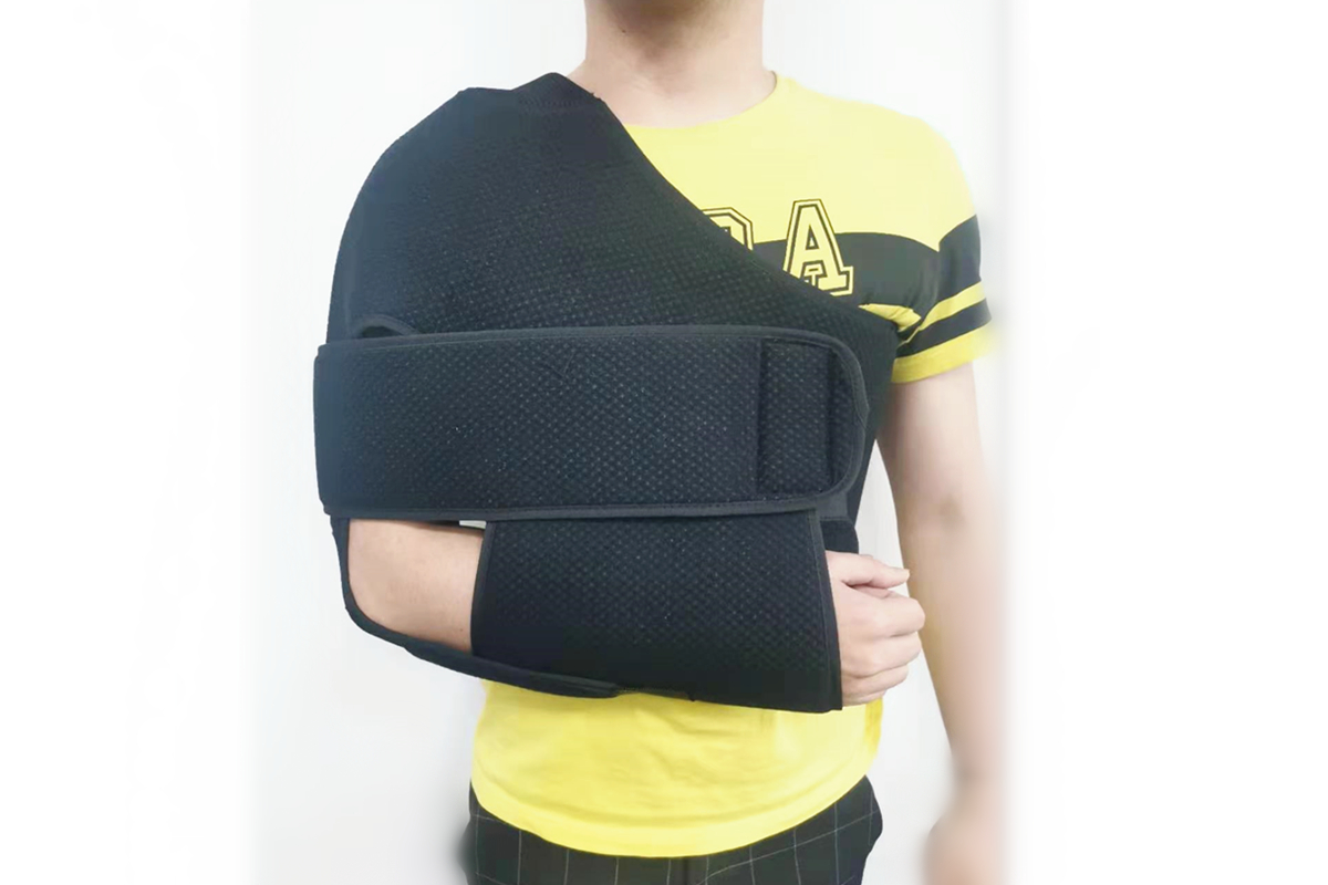 shoulder vest brace for fracture