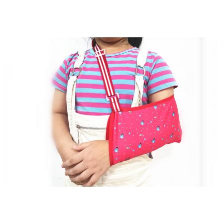 Adjustable Paediatric Arm sling for kids