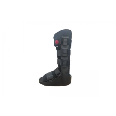 Pneumatically cushioned walking boot